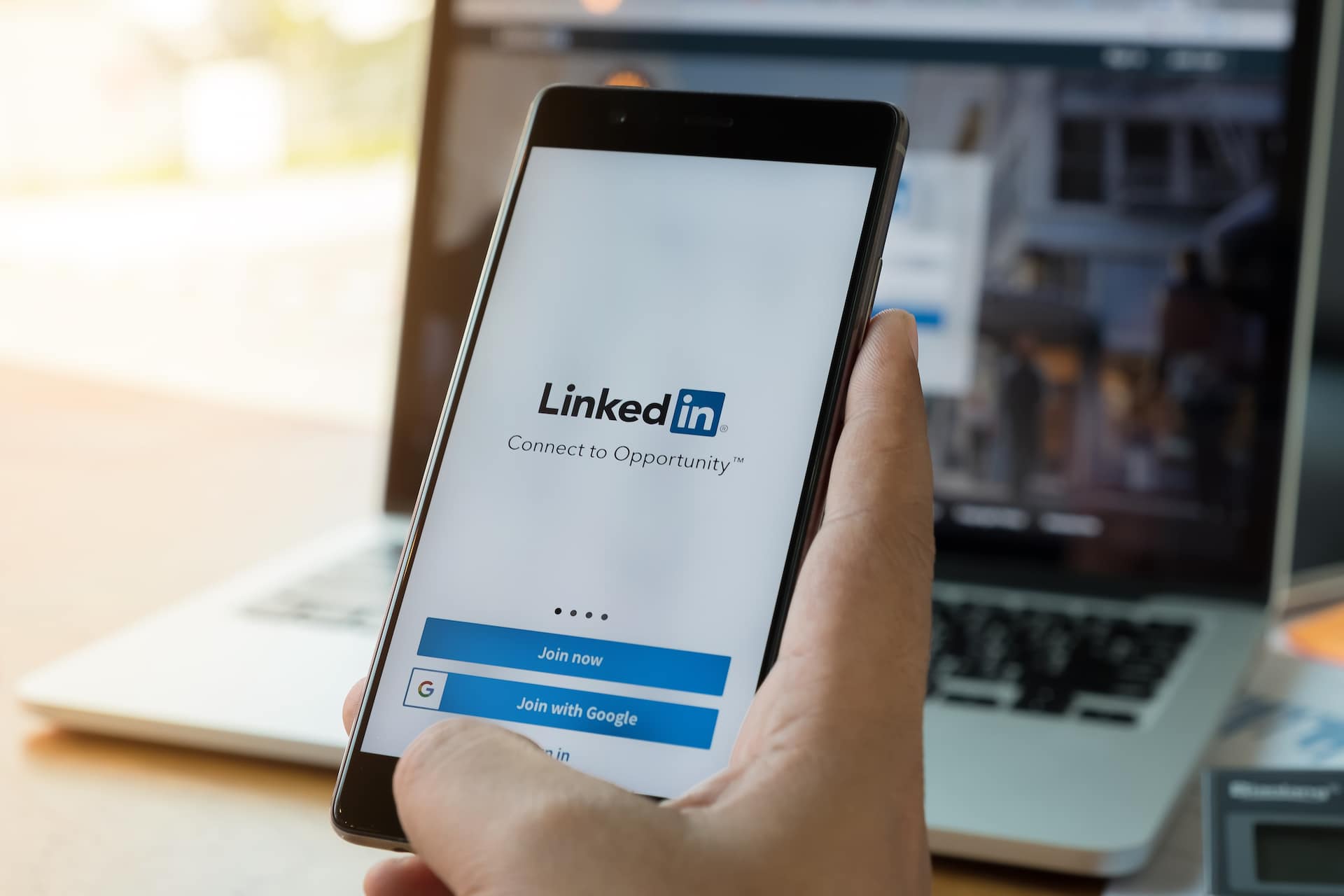 LinkedIn Unveils Comprehensive Guide to Its Advanced Revenue Attribution Report