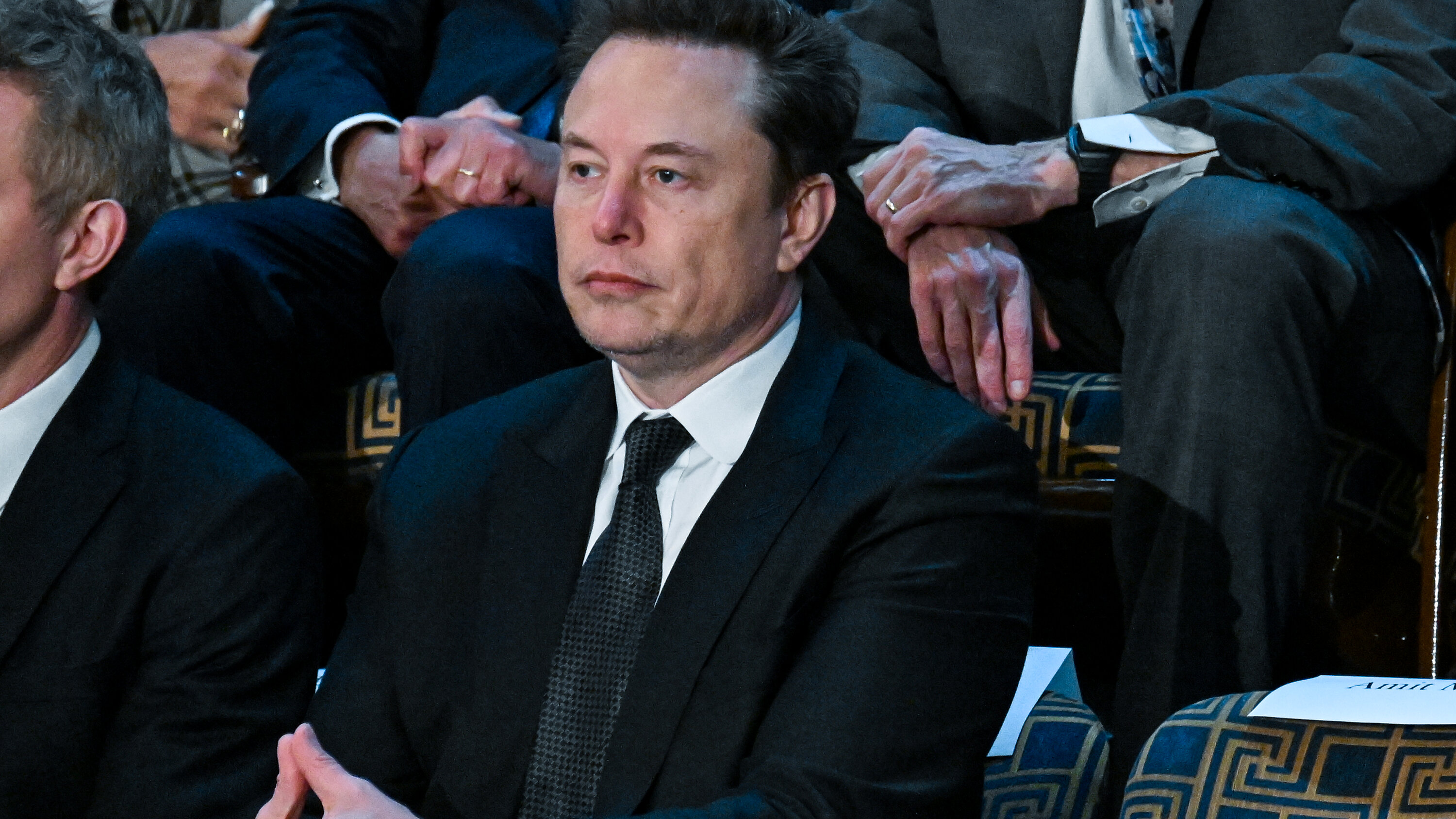 Elon Musk's sharing of deepfake videos featuring Kamala Harris could face legal challenges under California's new law.