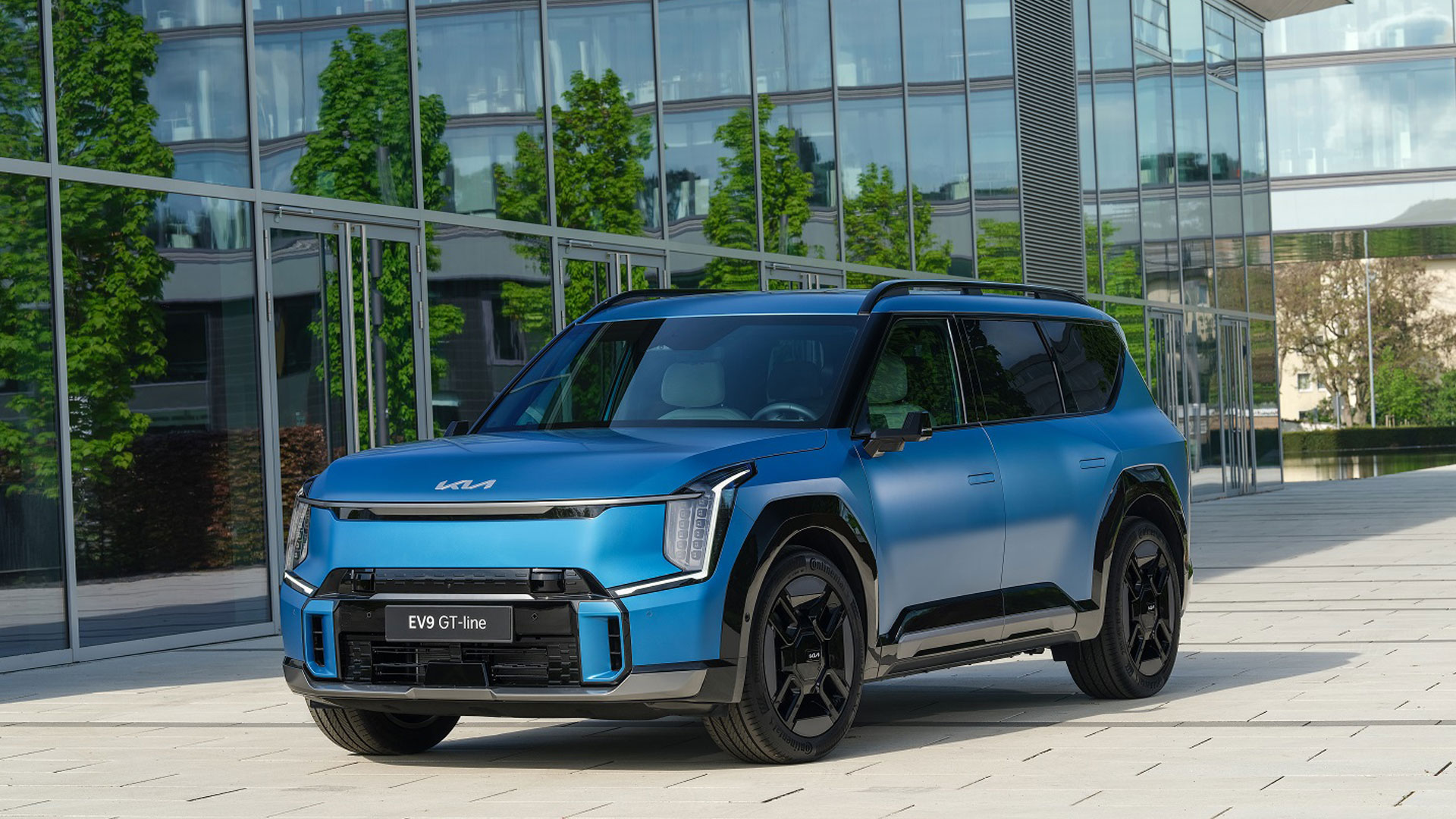 Kia opens orders for its flagship all-electric 2024 EV9 SUV.